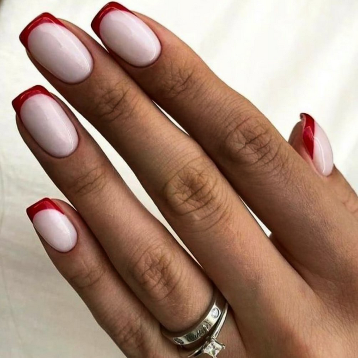 Mery-Solera-cuidado-uñas